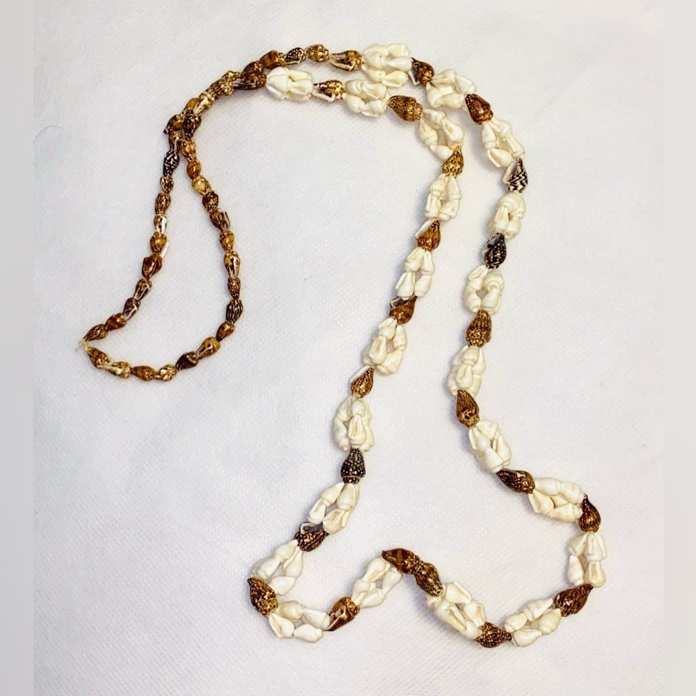 Handmade necklace with ocean shells 🐚